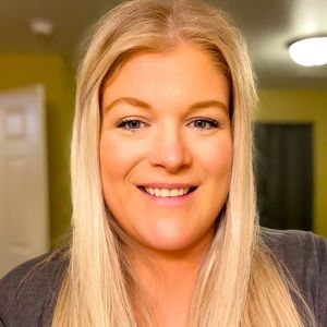 Meet your Posher, Allie